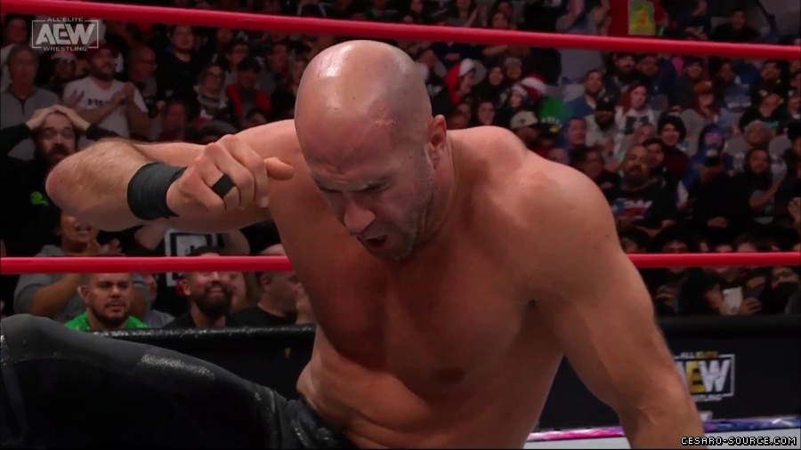 Collision_Dec_23rd_mp418674.jpg