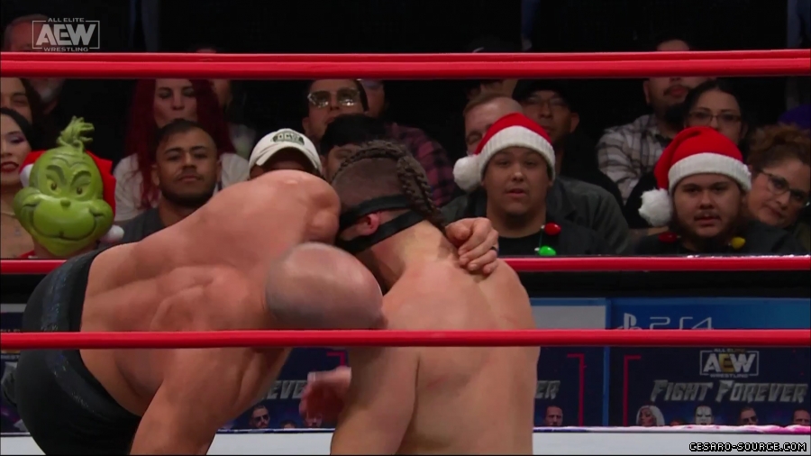 Collision_Dec_23rd_mp418718.jpg