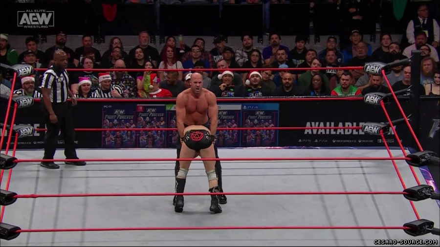 Collision_Dec_23rd_mp418727.jpg