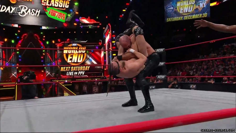 Collision_Dec_23rd_mp418734.jpg