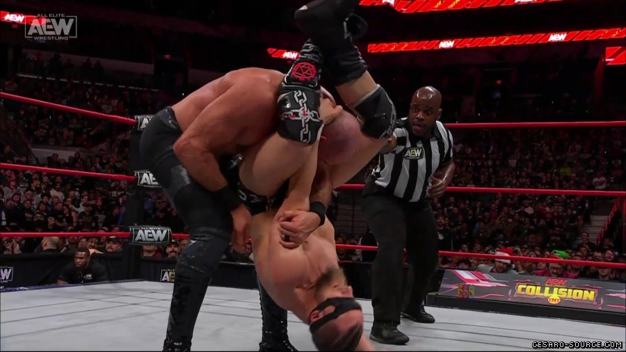 Collision_Dec_23rd_mp418736.jpg