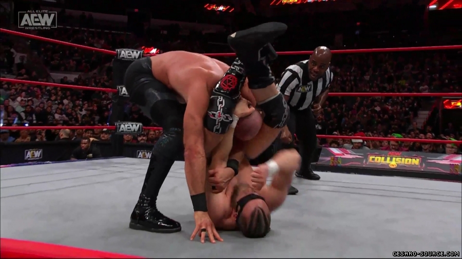Collision_Dec_23rd_mp418737.jpg