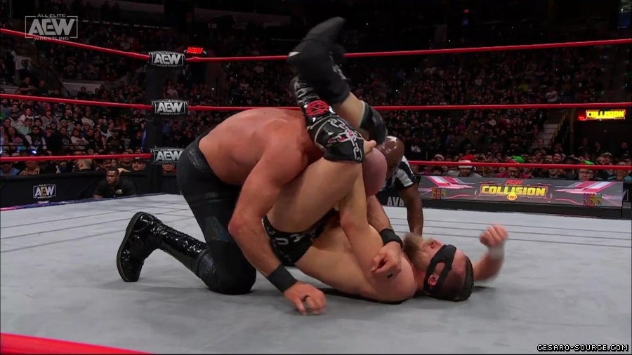 Collision_Dec_23rd_mp418740.jpg