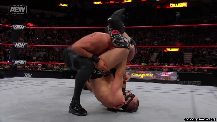 Collision_Dec_23rd_mp418747.jpg