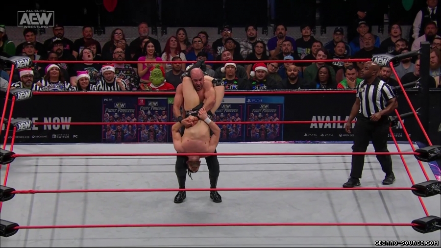 Collision_Dec_23rd_mp418751.jpg