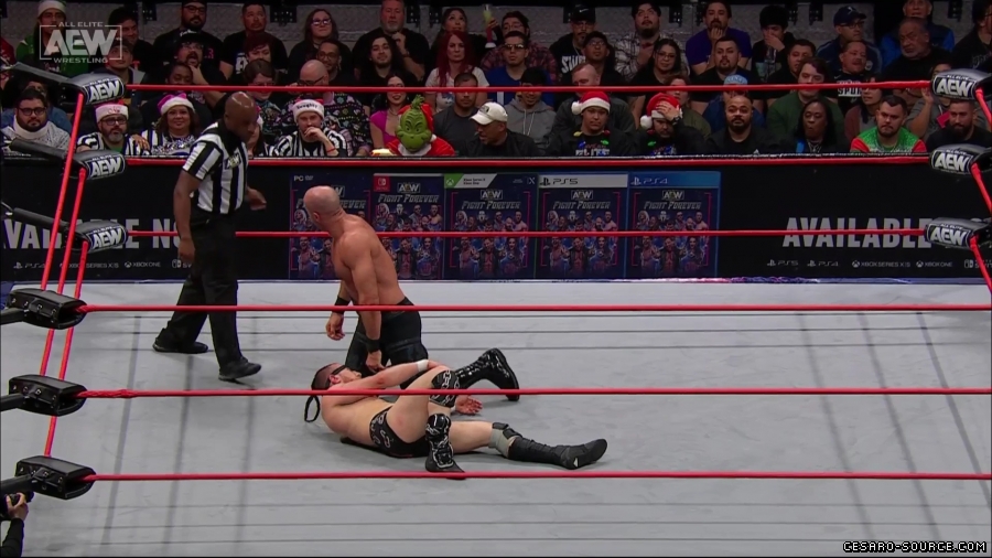 Collision_Dec_23rd_mp418774.jpg