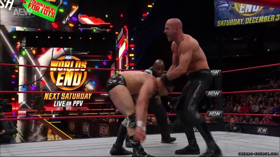 Collision_Dec_23rd_mp418784.jpg