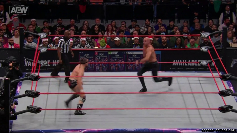 Collision_Dec_23rd_mp418794.jpg