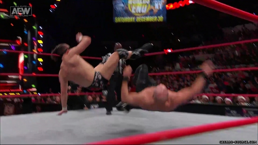 Collision_Dec_23rd_mp418795.jpg