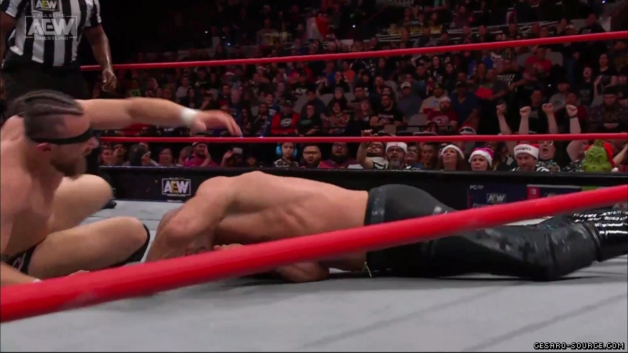 Collision_Dec_23rd_mp418796.jpg