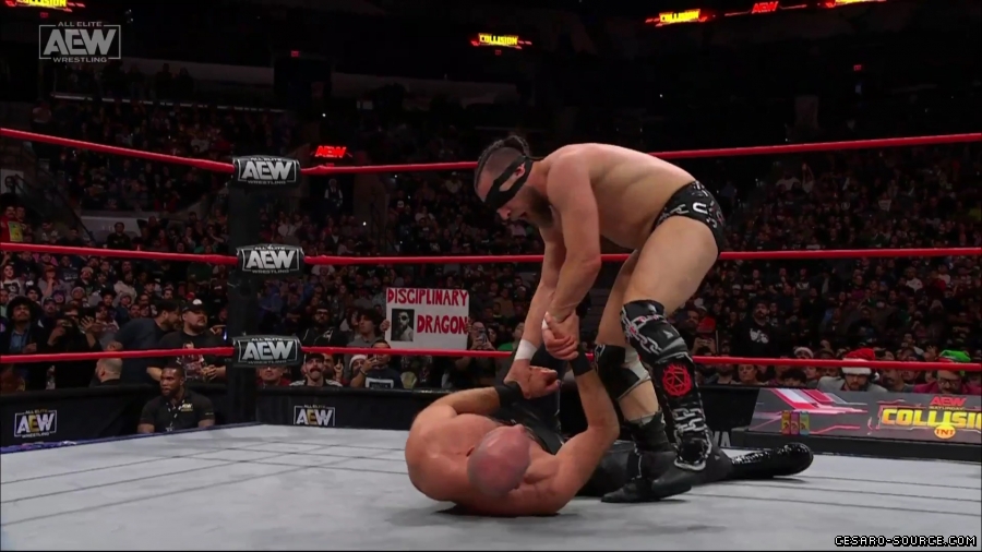 Collision_Dec_23rd_mp418813.jpg
