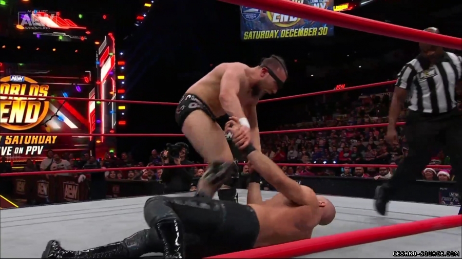 Collision_Dec_23rd_mp418818.jpg