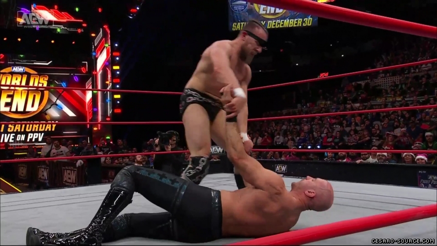 Collision_Dec_23rd_mp418819.jpg