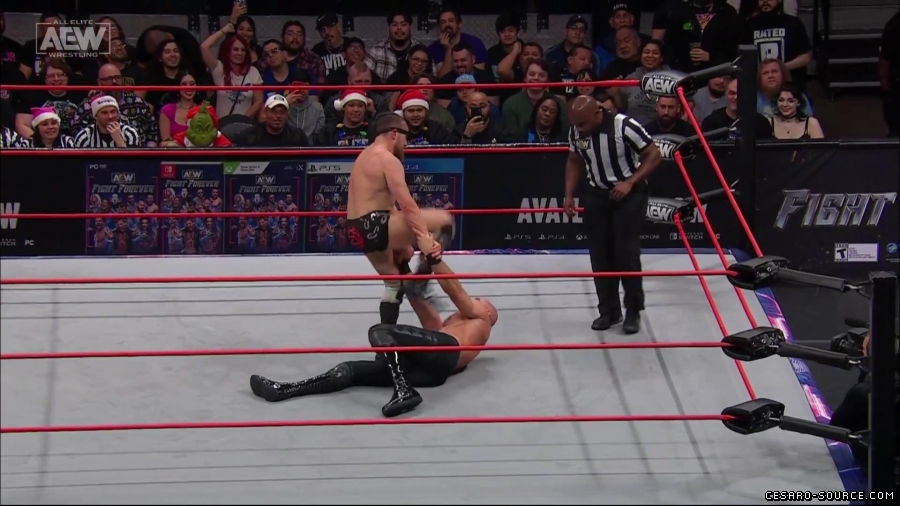 Collision_Dec_23rd_mp418820.jpg