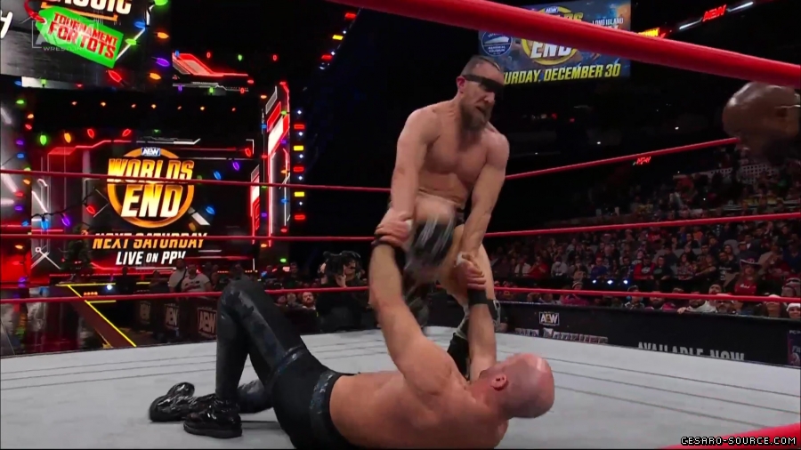 Collision_Dec_23rd_mp418822.jpg