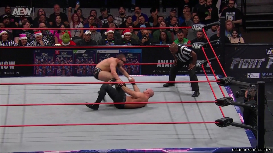 Collision_Dec_23rd_mp418823.jpg