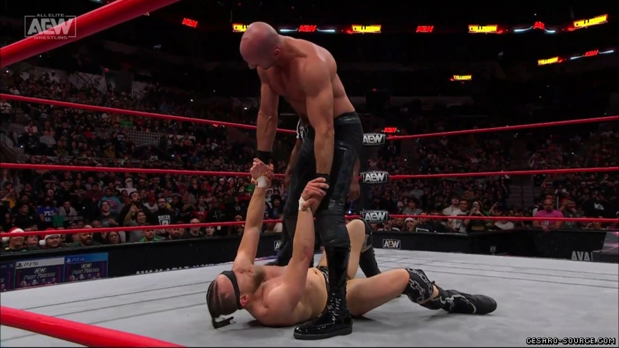 Collision_Dec_23rd_mp418826.jpg