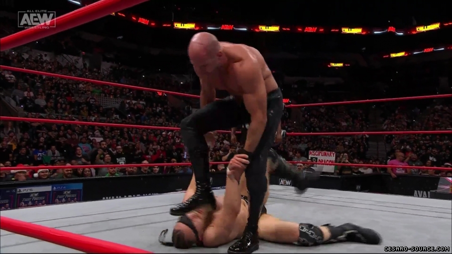 Collision_Dec_23rd_mp418828.jpg