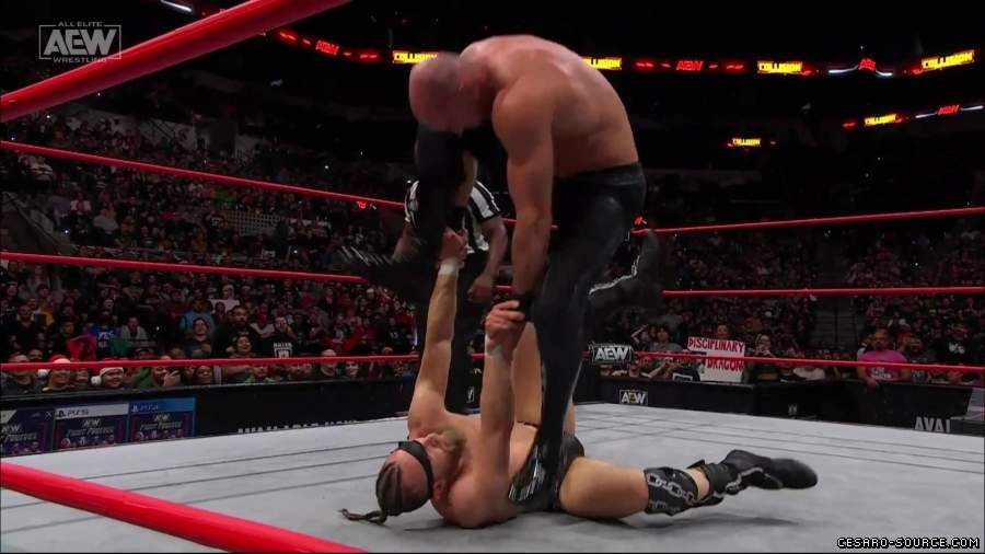 Collision_Dec_23rd_mp418829.jpg