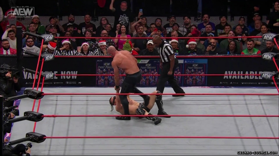 Collision_Dec_23rd_mp418830.jpg