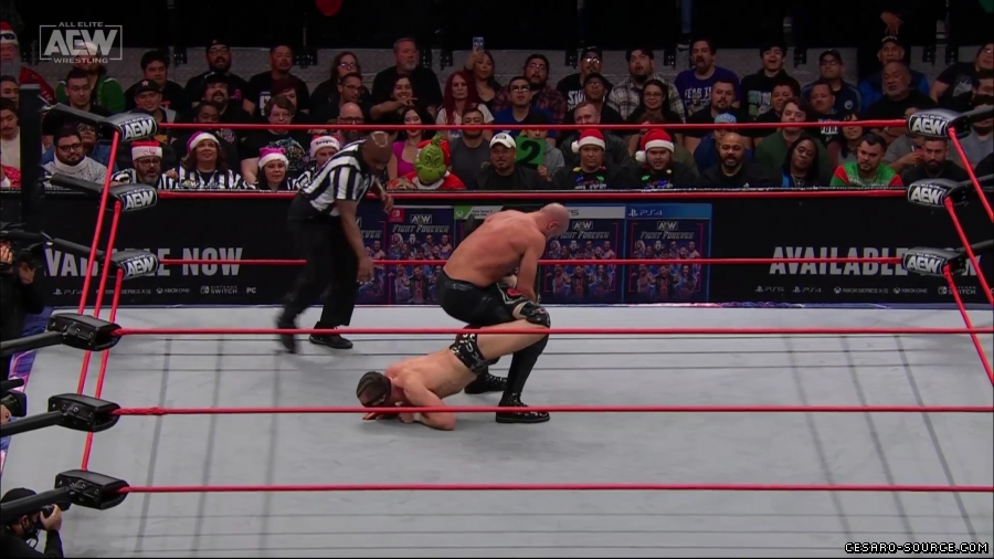 Collision_Dec_23rd_mp418872.jpg