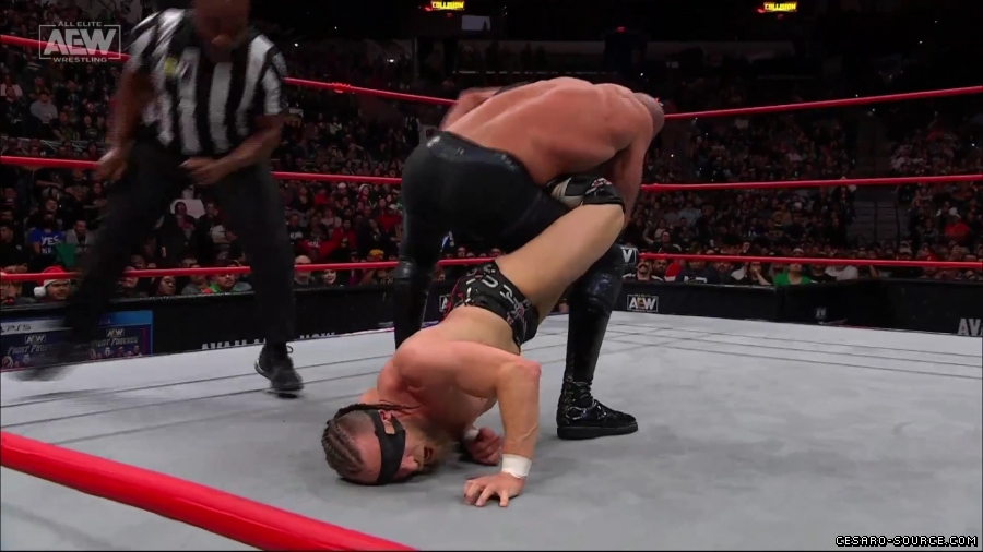 Collision_Dec_23rd_mp418875.jpg