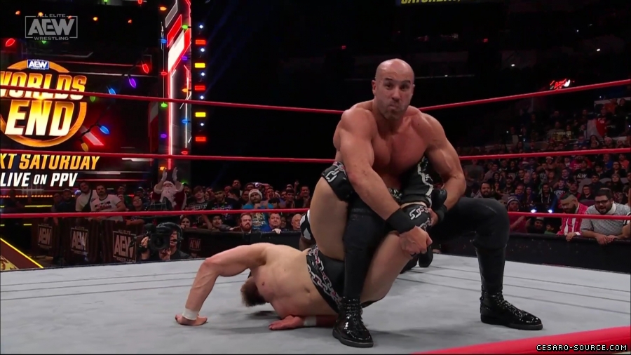 Collision_Dec_23rd_mp418914.jpg