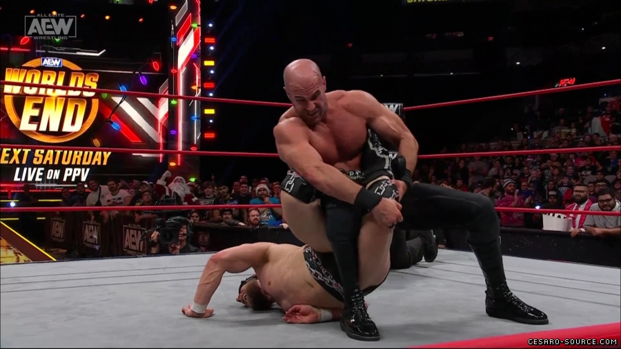 Collision_Dec_23rd_mp418915.jpg