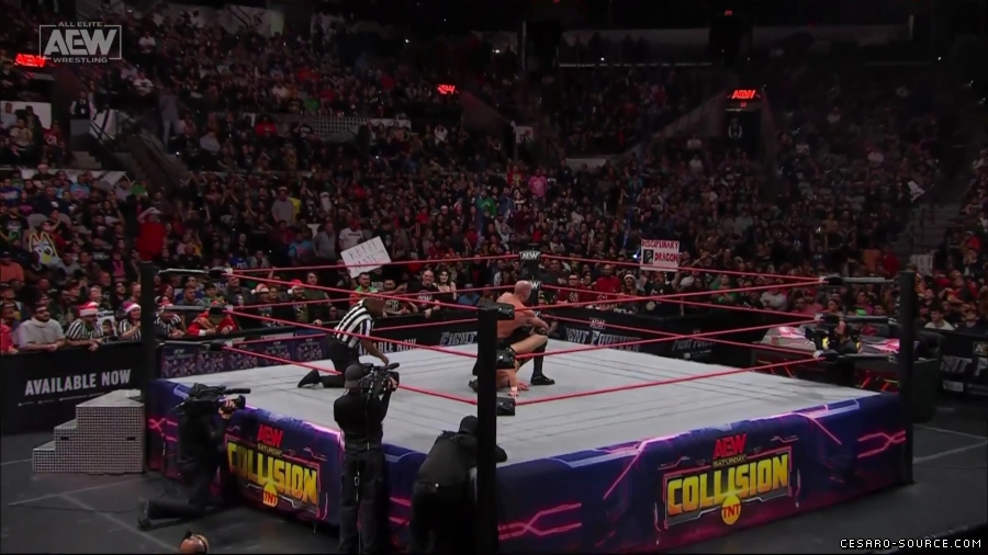 Collision_Dec_23rd_mp418918.jpg