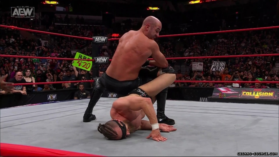 Collision_Dec_23rd_mp418923.jpg