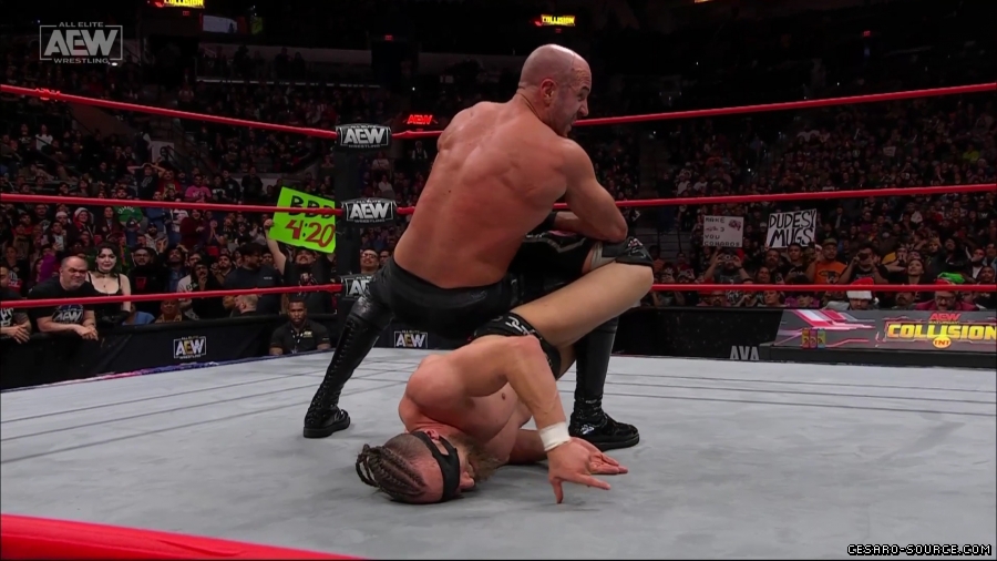 Collision_Dec_23rd_mp418924.jpg