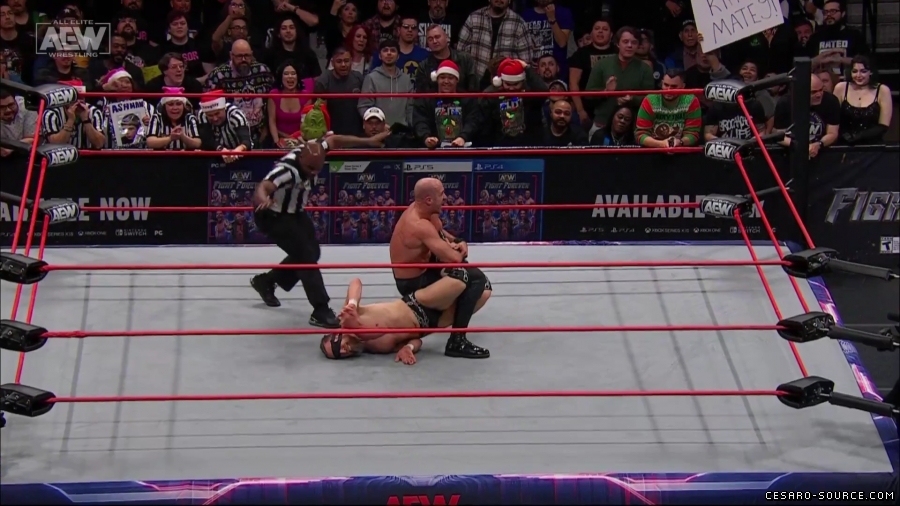 Collision_Dec_23rd_mp418926.jpg