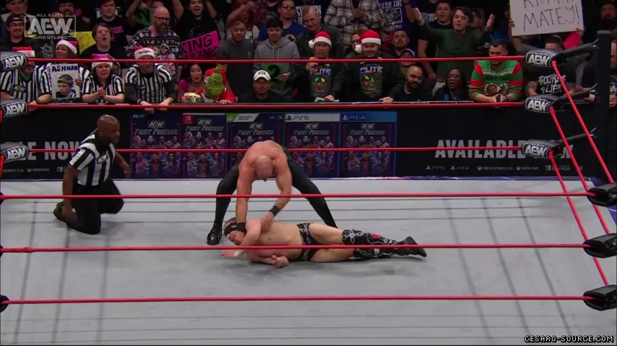 Collision_Dec_23rd_mp418931.jpg