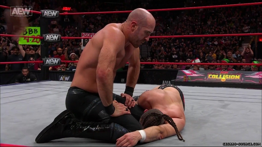 Collision_Dec_23rd_mp418953.jpg