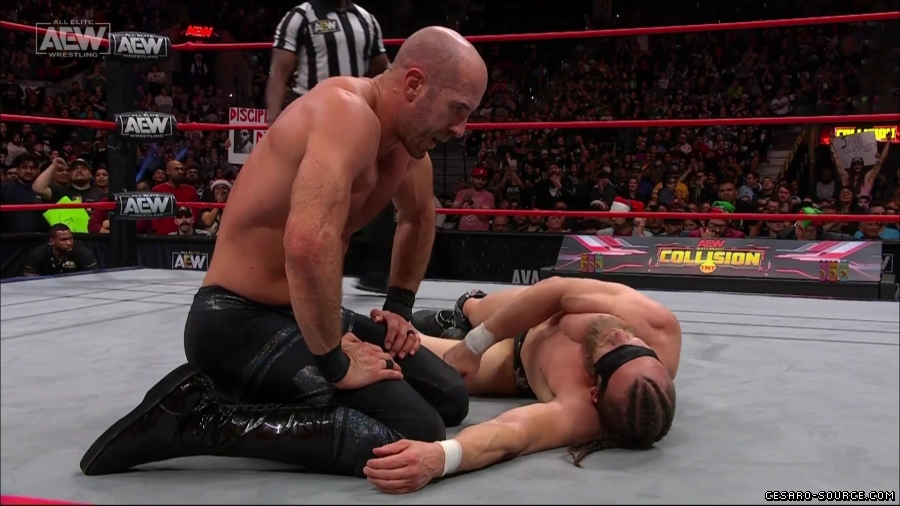 Collision_Dec_23rd_mp418959.jpg
