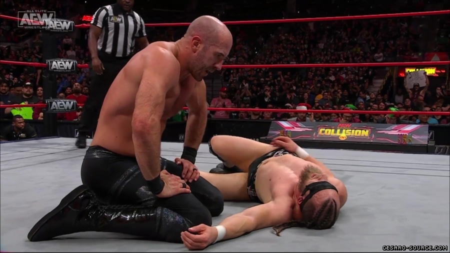 Collision_Dec_23rd_mp418960.jpg