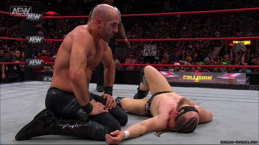 Collision_Dec_23rd_mp418965.jpg
