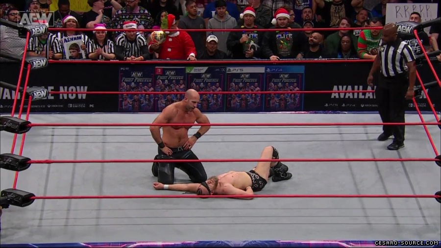 Collision_Dec_23rd_mp418976.jpg