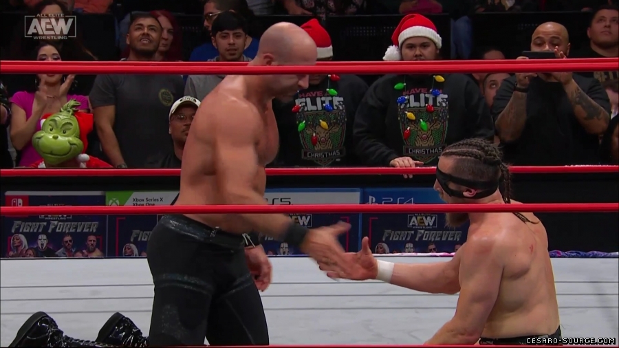 Collision_Dec_23rd_mp419023.jpg
