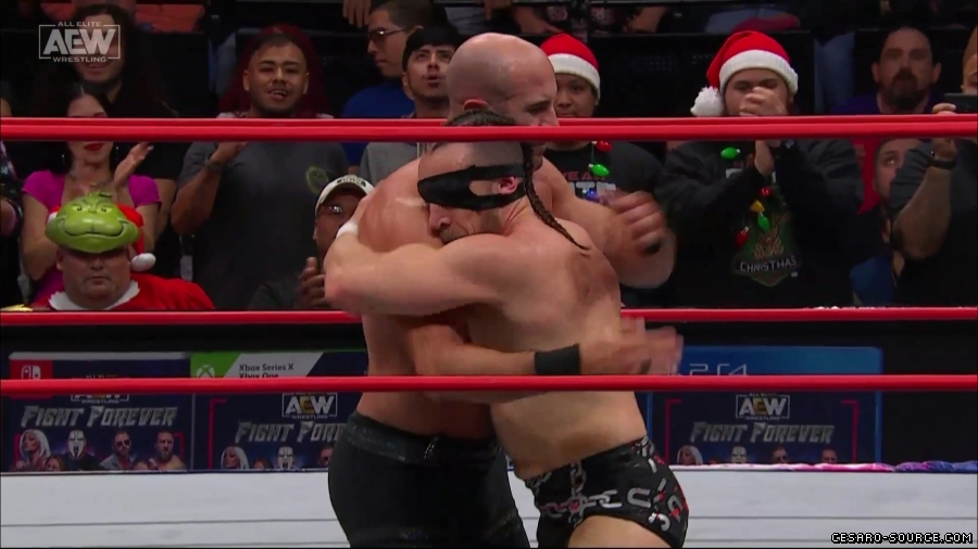 Collision_Dec_23rd_mp419025.jpg