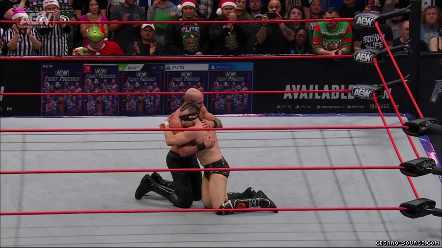 Collision_Dec_23rd_mp419026.jpg
