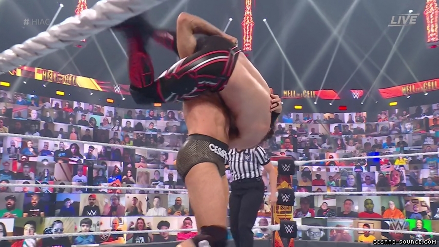 HIAC_Cesaro_mp40069.jpg