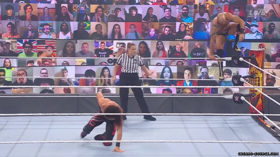 HIAC_Cesaro_mp40148.jpg