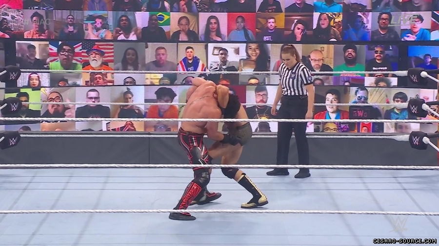 HIAC_Cesaro_mp40346.jpg
