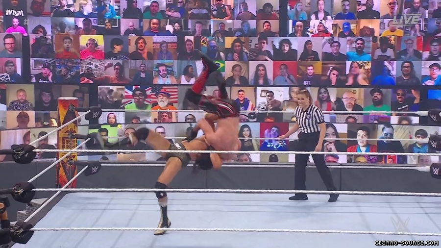 HIAC_Cesaro_mp40351.jpg