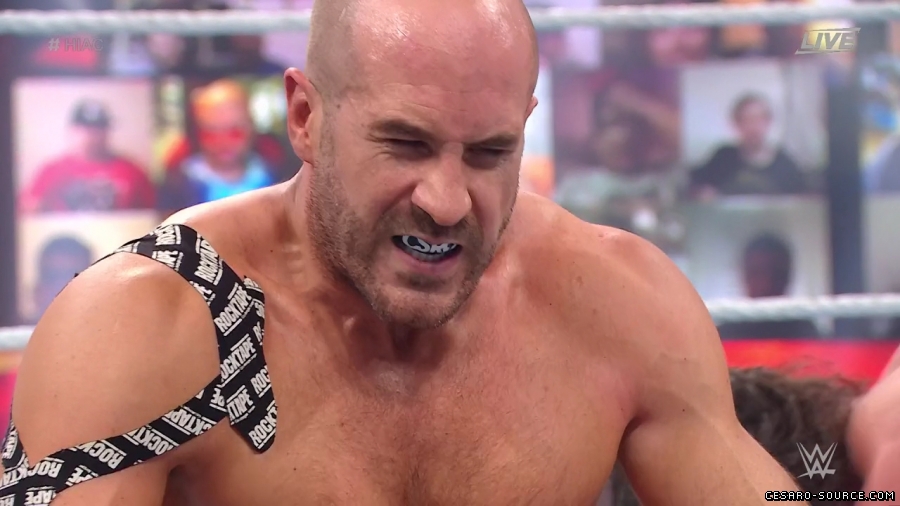 HIAC_Cesaro_mp40558.jpg