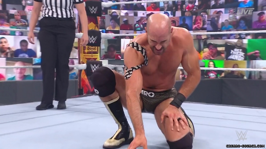 HIAC_Cesaro_mp40571.jpg