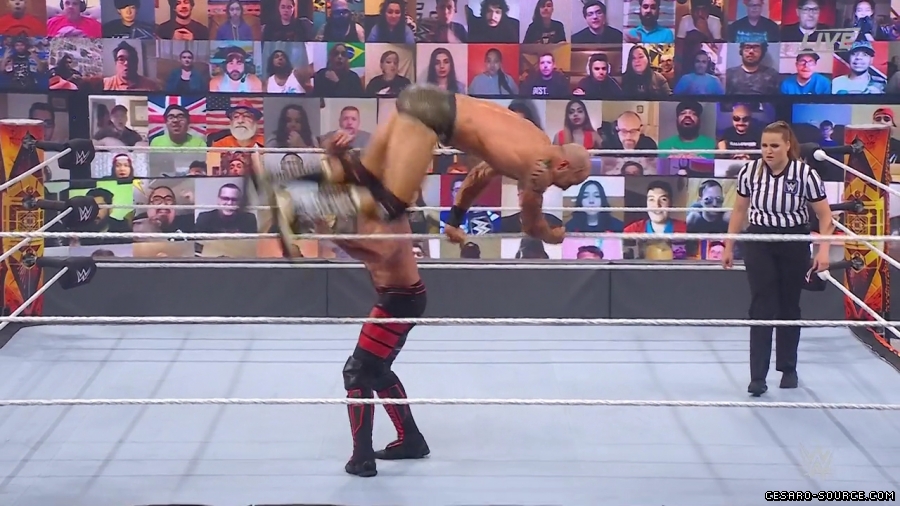 HIAC_Cesaro_mp40637.jpg
