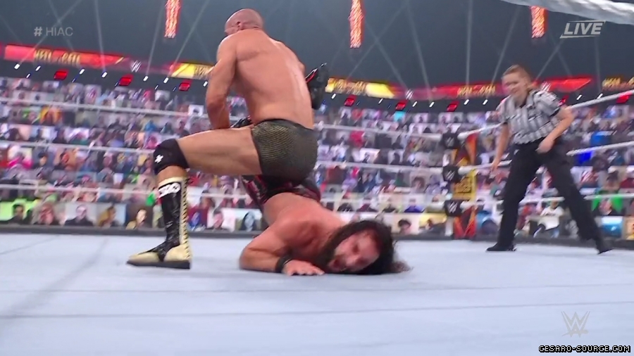 HIAC_Cesaro_mp40992.jpg