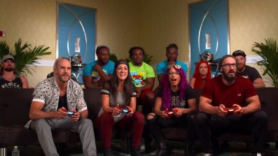 HUGGIN27_UPPERCUTS_28Bayley_Cesaro29_vs__NASHA_28Sasha_Neville29_--_Rocket_League__mp40380.jpg